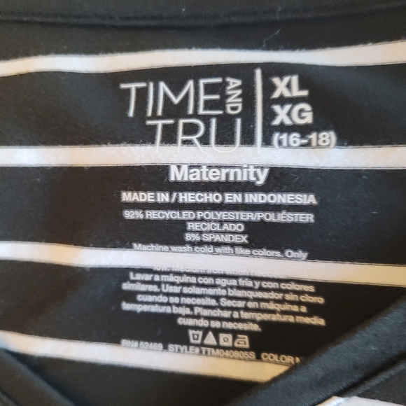 NWT Time and Tru maternity top - Picture 9 of 14